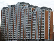 Снижение долларовых цен на недвижимость в Москве продолжает ставить все новые рекорды.