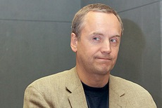   12  .    