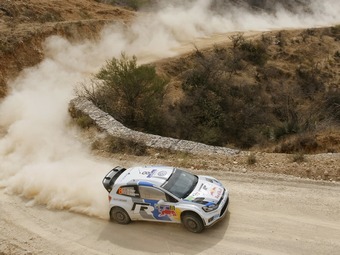 Себастьен Ожье за рулем Volkswagen Polo R WRC. Фото Volkswagen Motorsport/Red Bull Content Pool