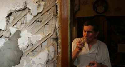 Сосед в наказание: как продать долю в квартире с проблемным совладельцем