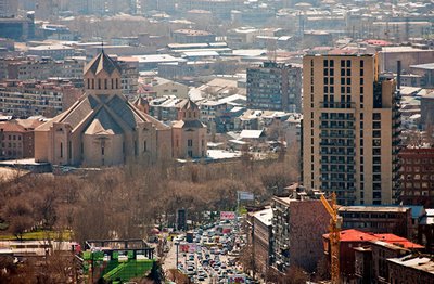 Кабмин Армении упростил для молодых семей приобретение жилья